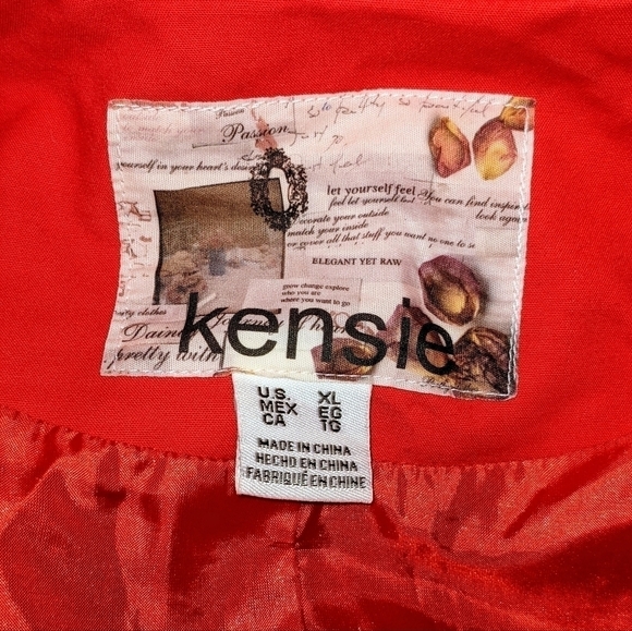 Kensie Short Red Peacoat with Belt NWOT - Picture 5 of 7